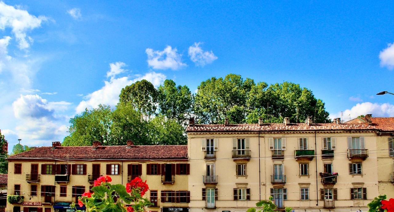 Exquisitely Renovated And Centrally Located Apartment With Free Parking Турин Экстерьер фото